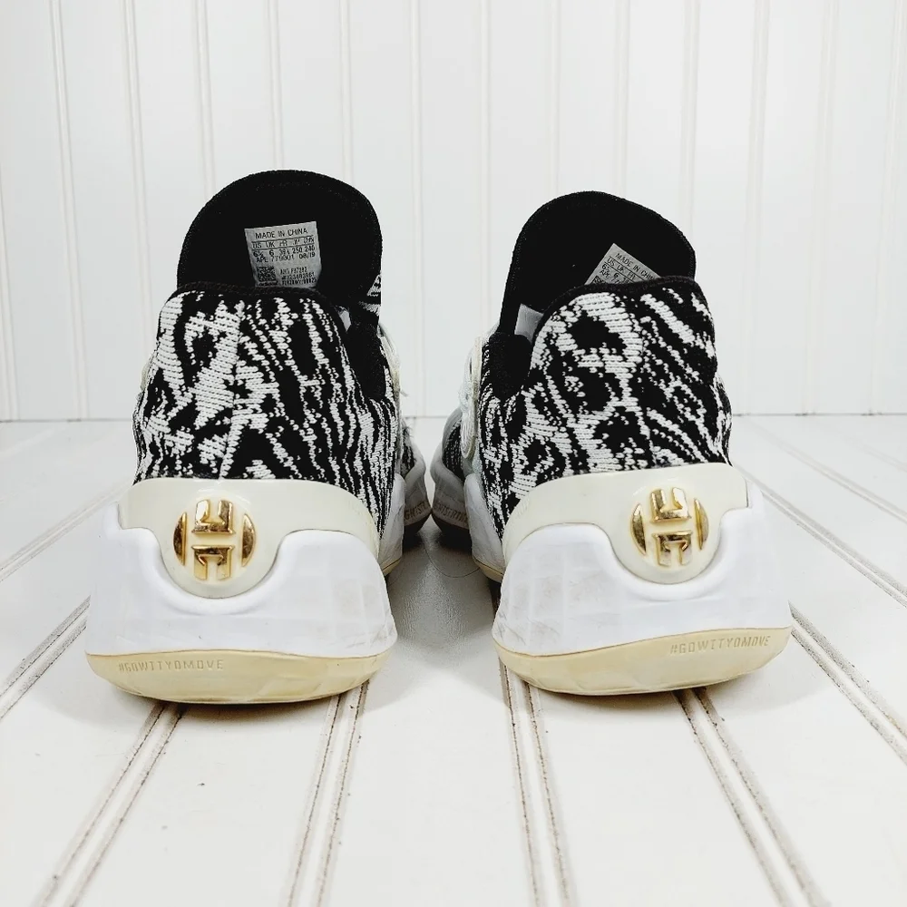 adidas preowned cushion